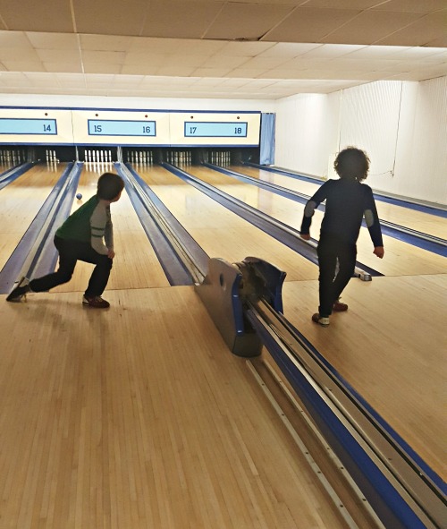 Maine Spring Fun - Oakland Park Bowling in Rockport